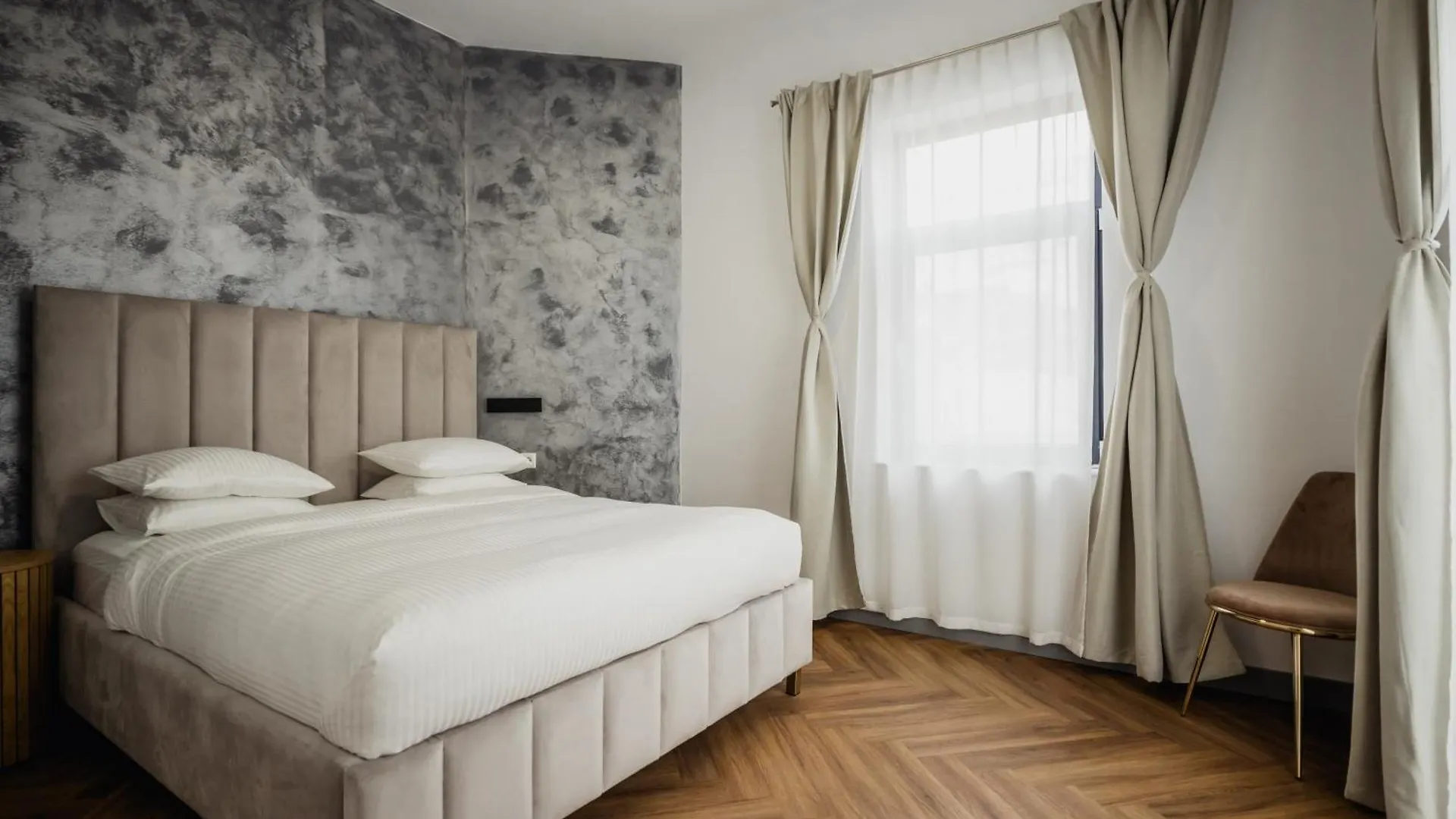 Hotel Aristide House Bukareszt Pensjonat